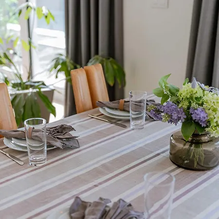 Apartment Huswell - Spacious In With Big Terrace *