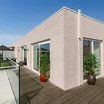 Daire Casiola - Spacious In With Big Terrace *