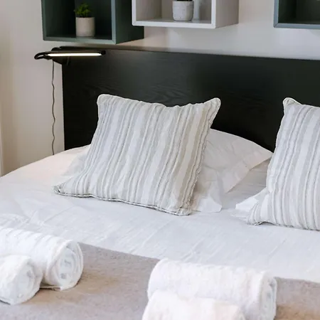 Huswell - Spacious In With Big Terrace Apartment Ghent