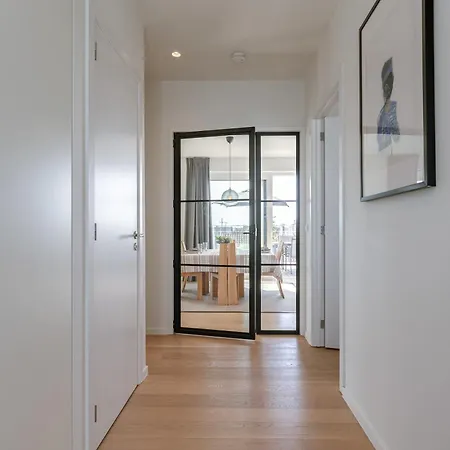 Huswell - Spacious In With Big Terrace Appartement Gand