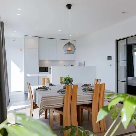 Apartment Casiola - Spacious In With Big Terrace