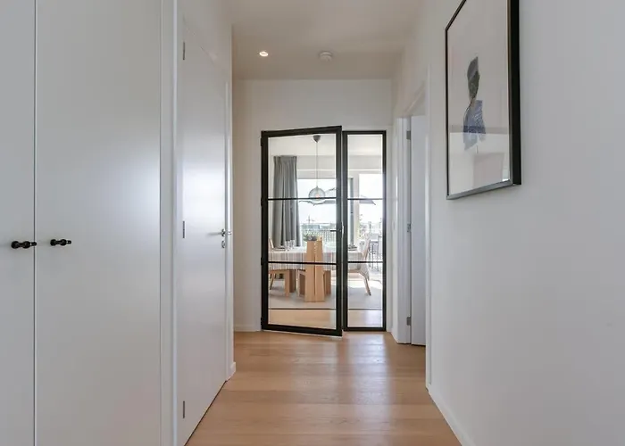 Casiola - Spacious In With Big Terrace *